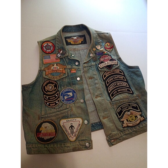 Vintage 90s Men’s Harley Davidson Denim Vest Large Patches 33 Patches + Pins - Picture 2 of 16